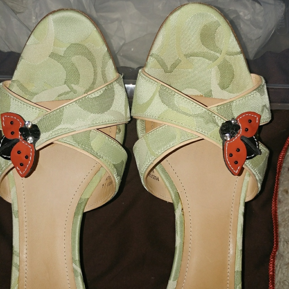 Coach Heels size 10